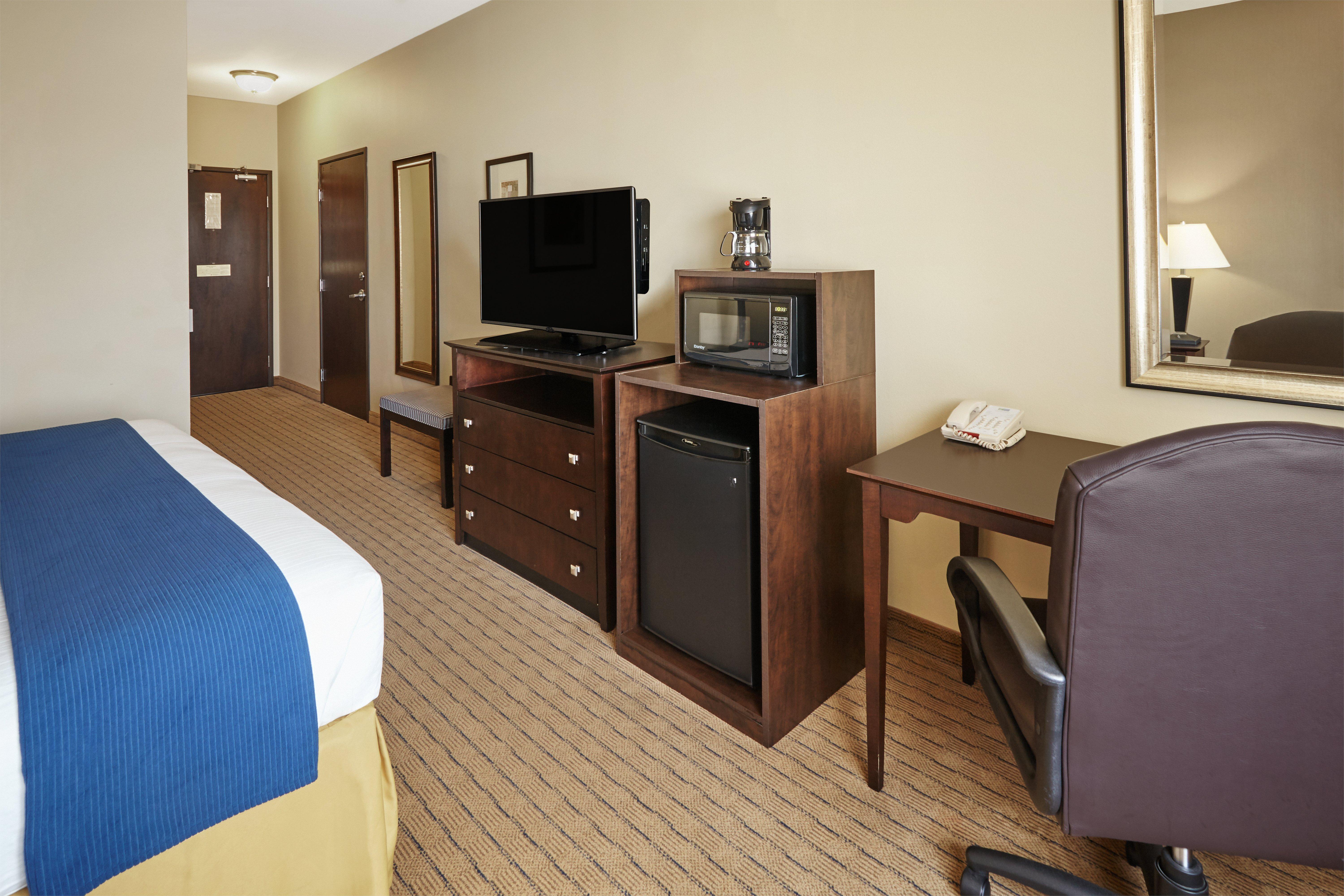 Holiday Inn Express & Suites Madison-Verona By Ihg Zewnętrze zdjęcie