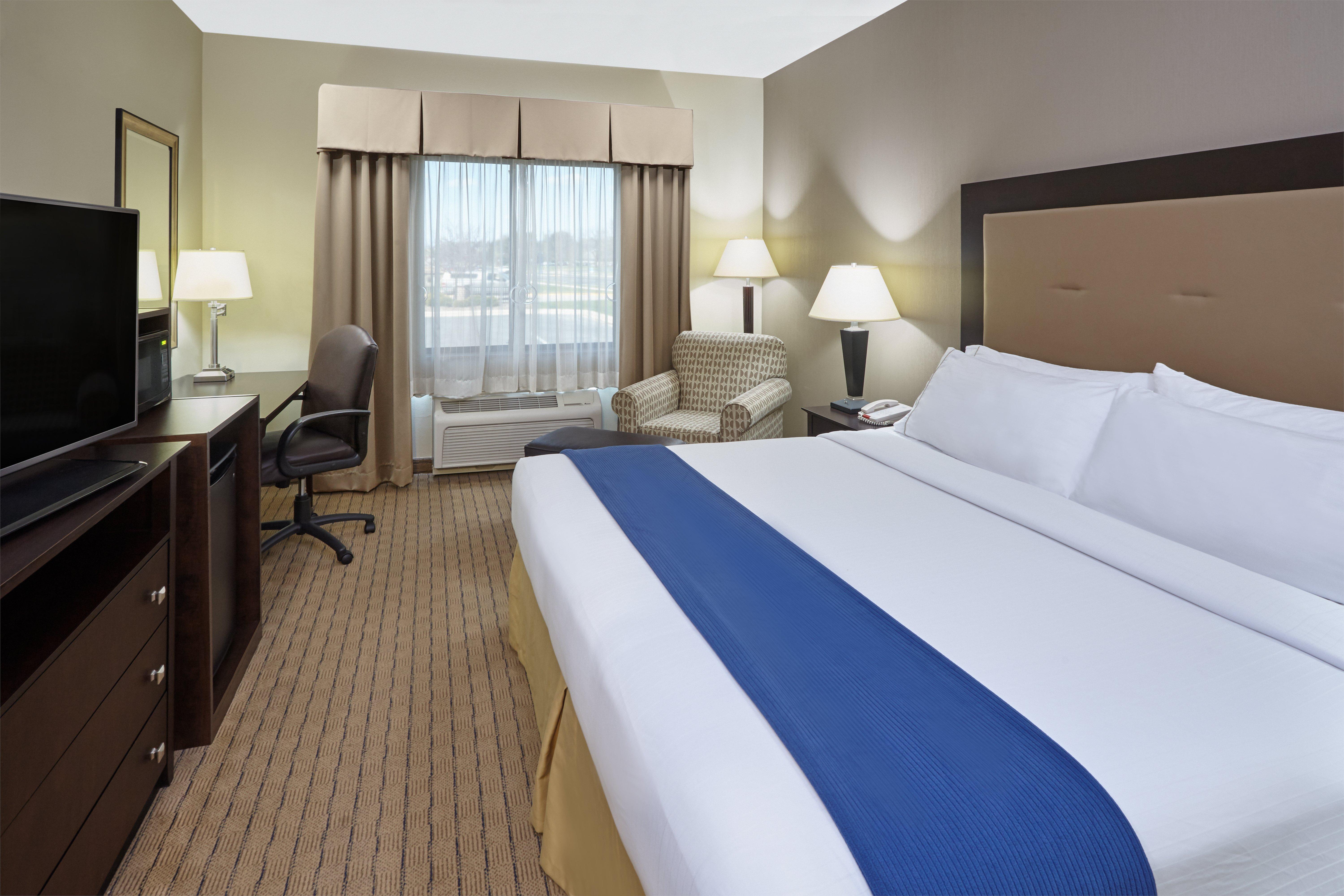 Holiday Inn Express & Suites Madison-Verona By Ihg Zewnętrze zdjęcie