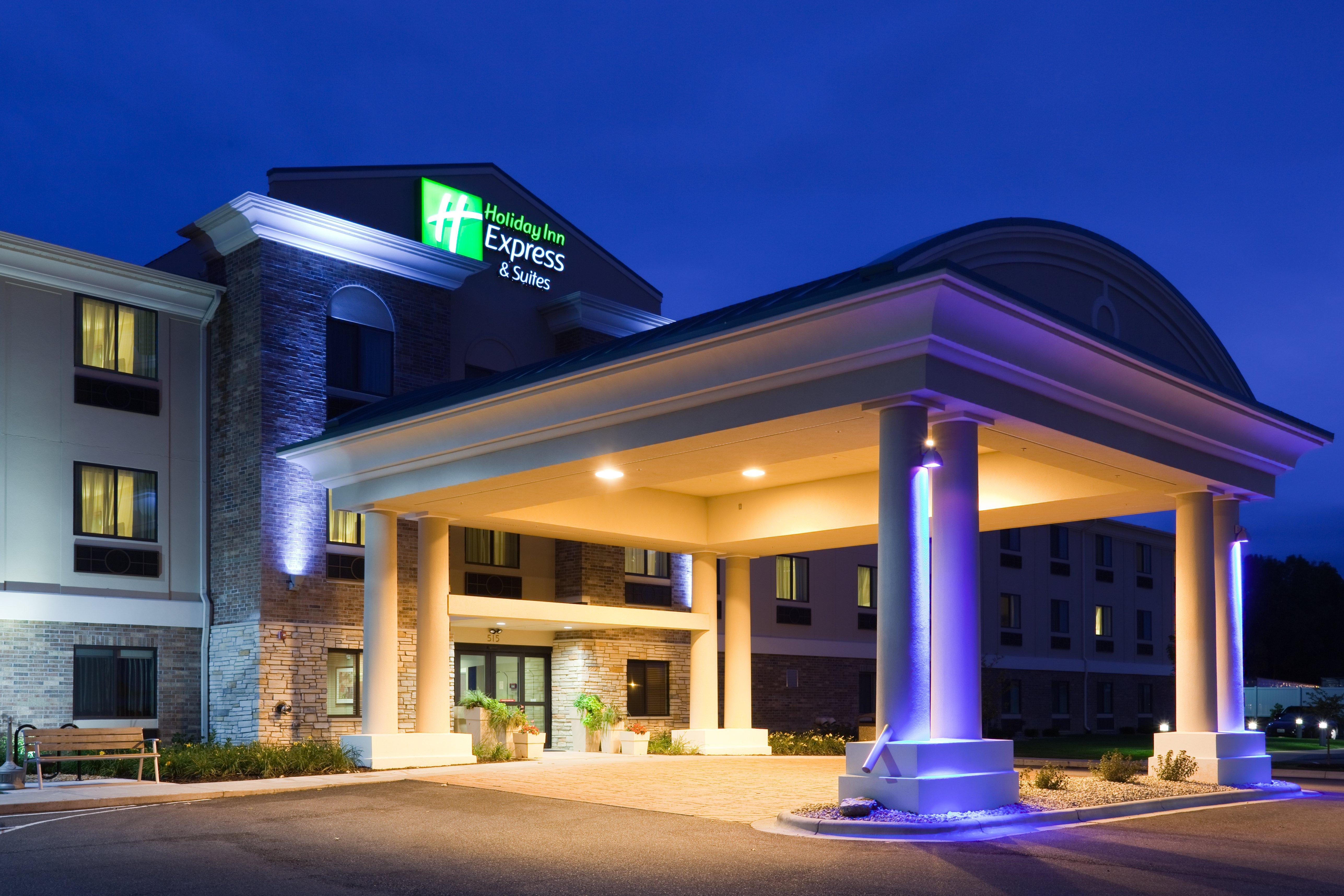 Holiday Inn Express & Suites Madison-Verona By Ihg Zewnętrze zdjęcie